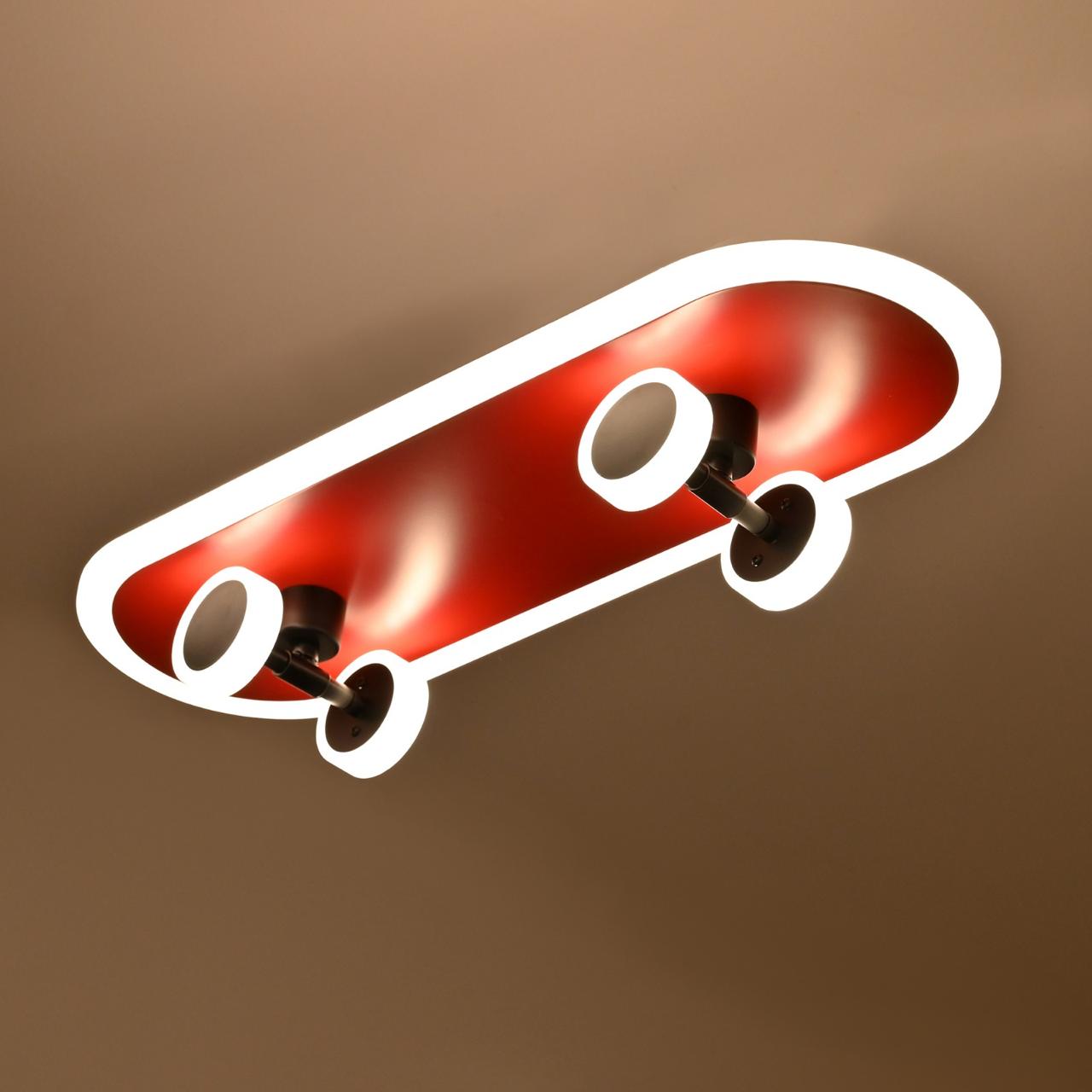 Lámpara de techo patineta TK16